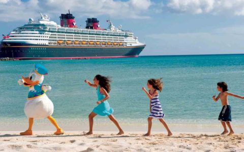 Crucero a Bahamas todo incluido a Bordo y Diversión.