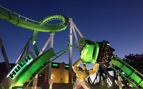 Hulk Roller Coaster en Universal Island of Adventure Orlando