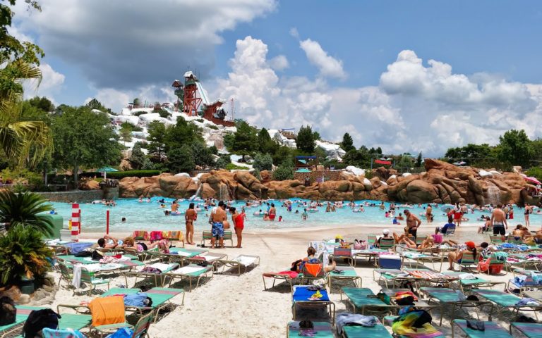 Disney parque de agua Orlando typhoon lagoon